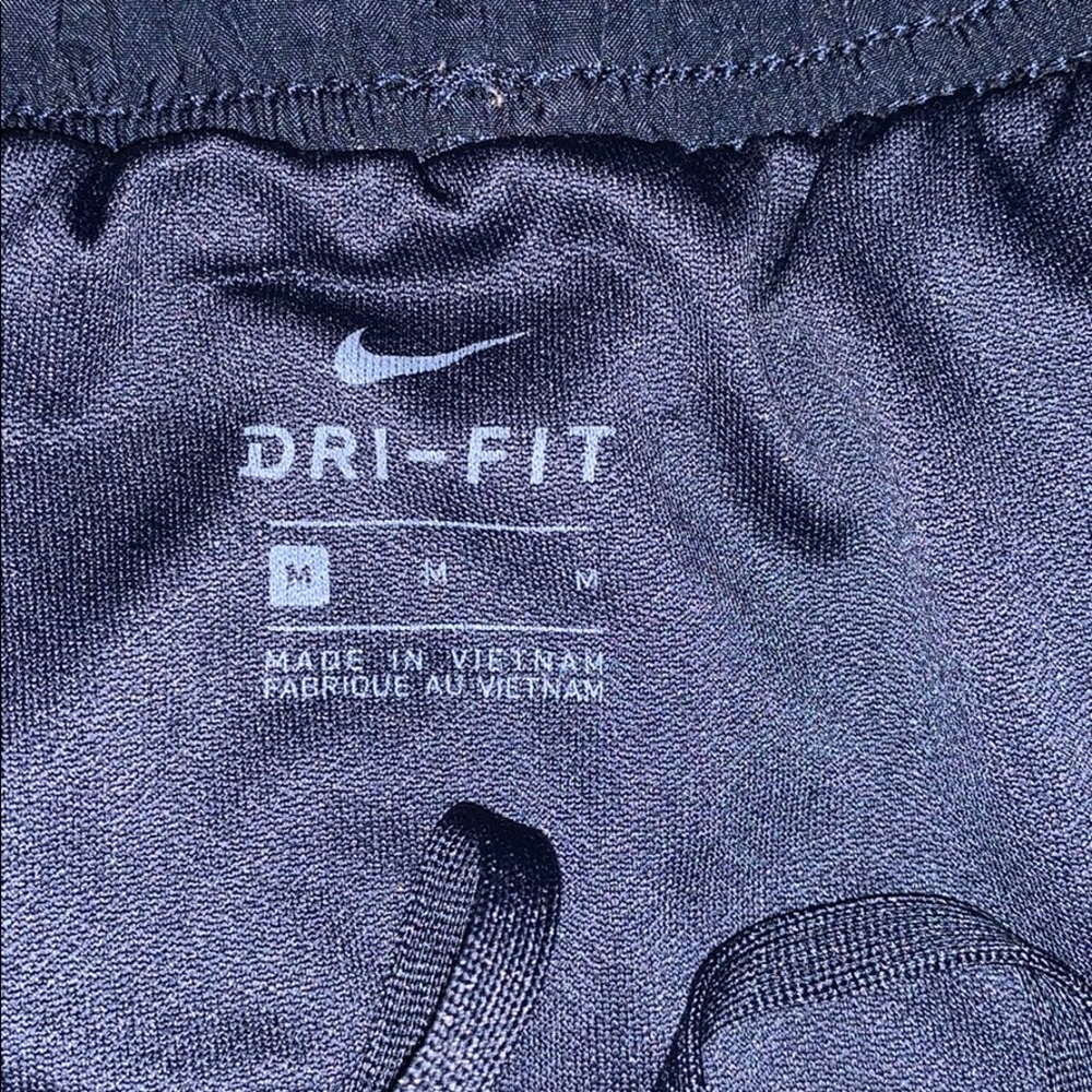 Nike Shorts - Picture 2 of 2